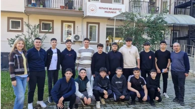 Köyceğiz MTAL Öğrencilerinden Anlamlı Huzurevi Ziyareti