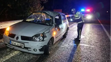 Milas’ta Takla Atan Otomobil Karşı Şeride Geçti: 1 Yaralı