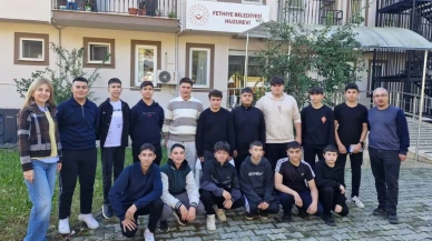 Köyceğiz MTAL Öğrencilerinden Anlamlı Huzurevi Ziyareti