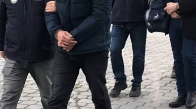 Samsun'da Mezarlıkta Silahlı Saldırı: 5 Yaralı Var, 17 Yaşındaki Şüpheli Teslim Oldu