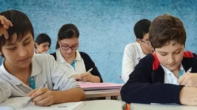 Pazartesi Okul 3 ders mi, okullar yarım gün mü? 7 Nisan 2025 MEB son dakika açıklaması bekleniyor!