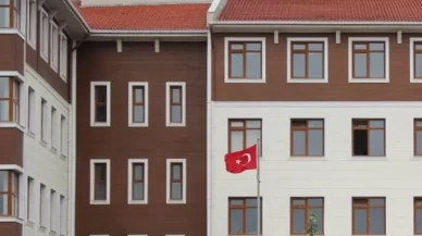 5 Lise Öğrencisi Karaman'da Tavuk Dönerden Zehirlendi