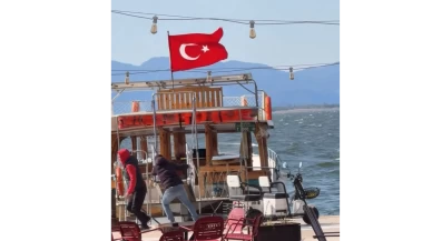 Köyceğiz’de Fırtına Etkili Oldu: Tekne Sahipleri Zor Anlar Yaşadı
