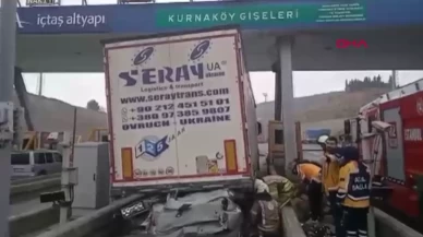 Pendik’te Feci Kaza: Otomobil TIR’ın Altına Girdi, Yaralılar Var
