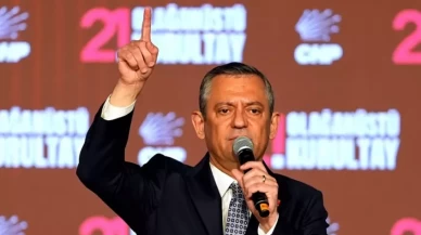 Özgür Özel Rekor Oyla Yeniden CHP Genel Başkanı seçildi