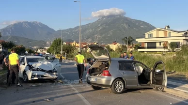 Fethiye’de Feci Kaza: Refüjü Aşan Otomobil Can Aldı, 3 Yaralı