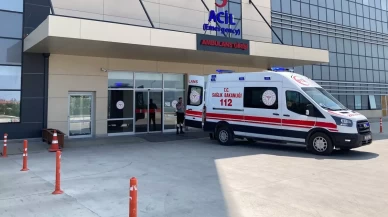Kurban Eti Çekerken Elini Makineye Kaptıran Genç Kız Ağır Yaralandı