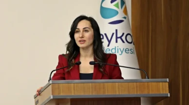 Özlem Vural Gürzel Kimdir, Kaç Yaşında, Aslen Nereli, Evli Mi, Eşi kim? Özlem Vural Neden İstifa Etti?