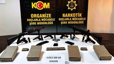 İzmir’de Uyuşturucu ve Silah Operasyonu: 4 Kilo 300 Gram Kokain, 7 Tutuklama!