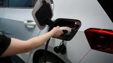 Türkiye’de Elektrikli Araç Şarj Soketi Sayısı 33 Bini Aştı: Tüketimin %64’ü Yeşil Enerjiden