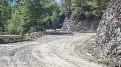 Köyceğiz’de Pınar Mahallesi – Yuvarlakçay Yolunda Asfalt Öncesi Dolgu Çalışmaları Sürüyor