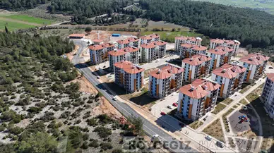 Muğla Büyükşehir Akçaova TOKİ Yolunu Yeniledi