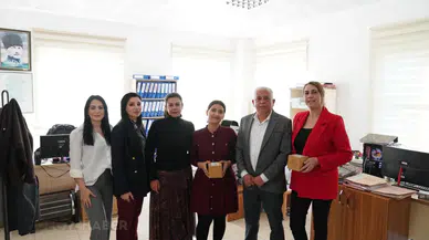 Köyceğiz Belediyesi’nden kadın çalışanlarına özel kutlama