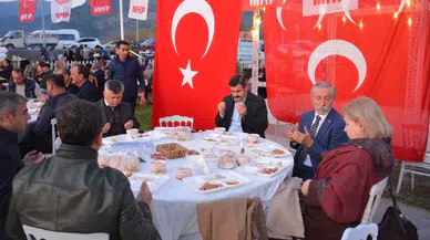 Kaymakam Mert Kumcu Köyceğiz MHP teşkilatı ile iftar Yaptı