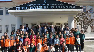 Köyceğiz’de Kitap Bayramı: Kaymakam Mert Kumcu Kütüphanede!