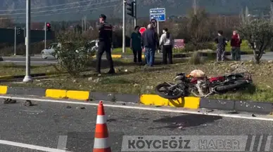 Köyceğiz'de Trafik Kazası! Yangı Kavşağında Ağır Yaralı Var!