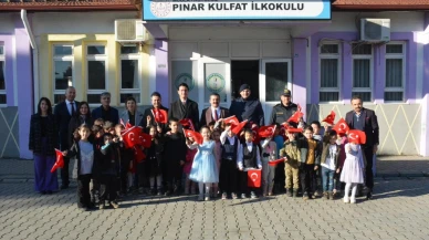 Köyceğiz Kaymakamı Mert Kumcu Öğrencilerin Karne Sevincine Ortak Oldu