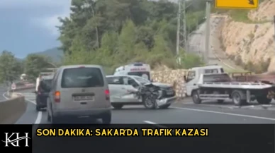 Sakar Geçidi'nde Jeep Tiny House Taşıyan Araca Çarptı