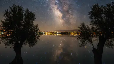 Köyceğiz’in Gökyüzü Haritası: Gölün Durgunluğu ve Yıldızlar