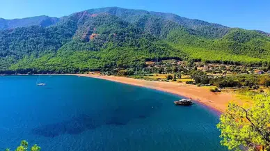 Ekincik Koyu'nun Derinliklerinde Neler gizli?