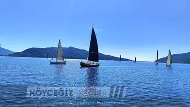 Marmaris'te Görsel Şölen: 44 Tekne ve 450 Sporcu Denizde Devleşti!