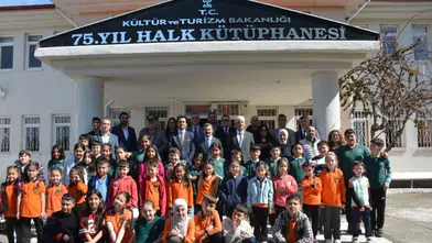 Köyceğiz’de Kitap Bayramı: Kaymakam Mert Kumcu Kütüphanede!