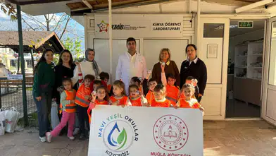 Köyceğiz'de Minik Öğrencilere Laboratuvar Deneyimi