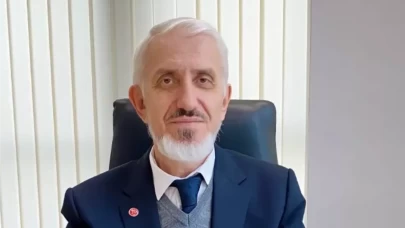 Mehmet Ali Aydınlar Üniversitesi Yeni Rektörü Prof. Dr. Ahmet Şahin kimdir, kaç yaşında, Aslen Nereli?