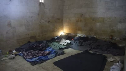 Halep'teki Eski Siyasi Güvenlik Şubesinde İşkence İzleri Ortaya Çıktı