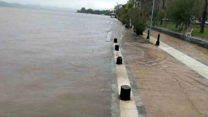Köyceğiz’de Meteorolojik Uyarı: 3 Ekim Gece Saatlerinden İtibaren Çok Kuvvetli Yağış Bekleniyor