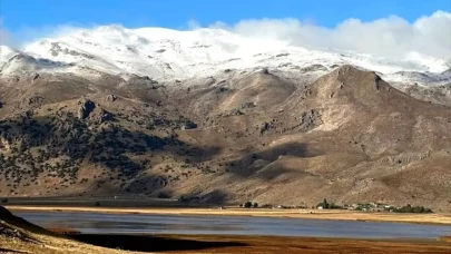 Girdev Yaylası’na Mevsimin İlk Karı Düştü: Seydikemer’de Kış Başladı