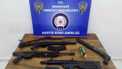 Manavgat’ta 19 Adrese Eş Zamanlı Operasyon: 6 Şüpheli Gözaltında