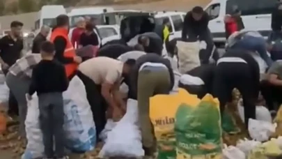 Arızalanan Kamyonetin Sürücüsü Patatesleri Ücretsiz Dağıttı