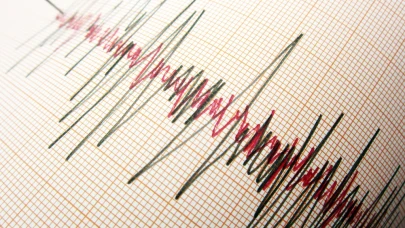 Sındırgı’da 4.1 Büyüklüğünde Artçı Deprem! 6.1’lik Ana Şokun Ardından Bölge Hâlâ Sallanıyor