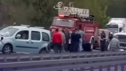 Köyceğiz Beyobası’nda Zincirleme Trafik Kazası: 1 Kişi Yaralandı, Yol Kapatıldı