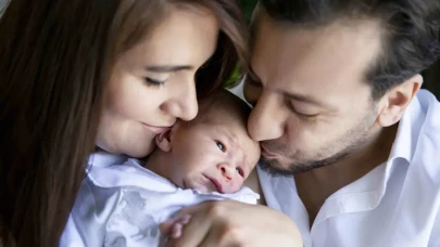 2025 Aile Yılı Düzenlemeleri: Doğum ve Babalık İzinleri Uzatılıyor