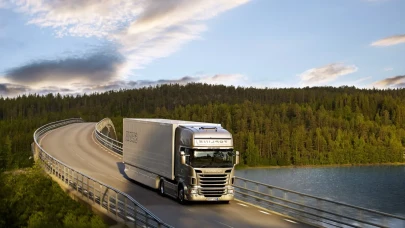 Karayolu Taşıma Yönetmeliğinde Kritik Değişiklikler Yürürlüğe Girdi: Yetki Belgesi, Sözleşmeli Taşıt, Ceza Sınırları Güncellendi