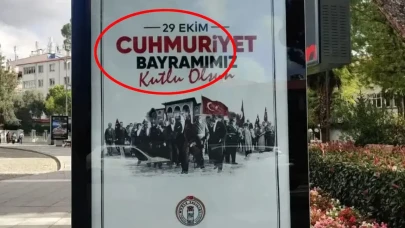 Muğla Valiliği’nin 29 Ekim Afişlerinde “Cuhmuriyet” Hatası