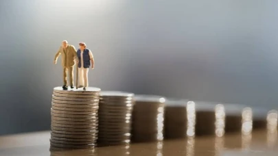 2025 Ekim Emekli Maaş Promosyonları Güncellendi: Bankalar 30 Bin TL’ye Kadar Ödeme Yapıyor