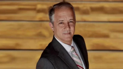 Murat Tomruk Kimdir? Kaç Yaşında, Nereli, Hangi Okullardan Mezun, Koç Holding’de Hangi Görevlerde Bulundu?