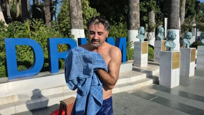 Bodrum Şokta: 6 Gündür Sular Yok! Turizmci Meydanda Leğenle Duş Alarak Tepki Gösterdi