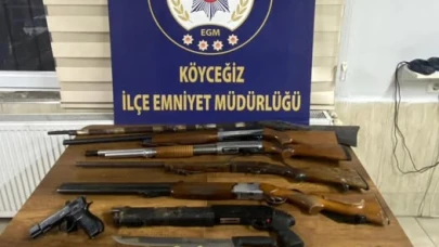Köyceğiz’de Evinde Silah Bulunan Şüpheliler Yakalandı