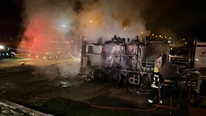 Fethiye’de Asfalt Kamyonunda Yangın: İtfaiye Zamanında Müdahale Etti