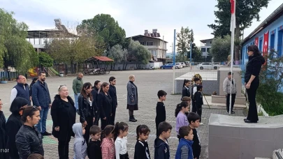 Zeytinalanı Şeyh İlk-Ortaokulu’nda 10 Kasım Töreni Düzenlendi