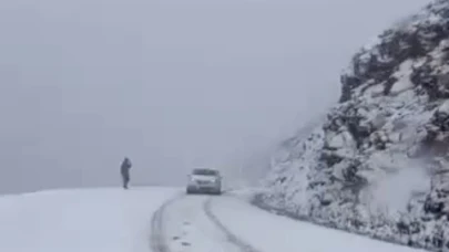 Girdev Yaylası’na Yılın İlk Karı Düştü