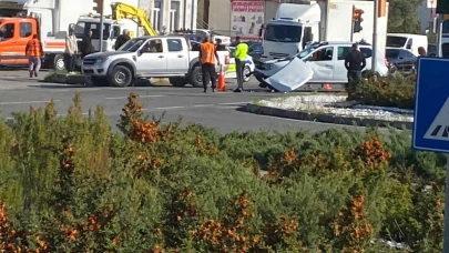 Köyceğiz Toparlar’da Kırmızı Işık İhlali Kazaya Yol Açtı