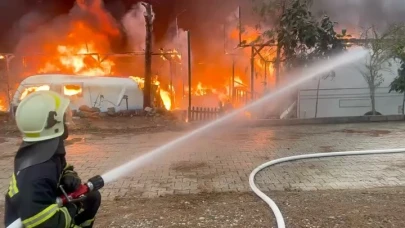 Fethiye Katrancı Koyunda Yangın: 60 Karavan Yandı