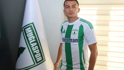 Muğlaspor Sol Bekini Güçlendirdi: Kadir Yazıcı İmzayı Attı