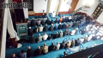 Köyceğiz’de Kadir Gecesi Coşkusu: Camiler Doldu Taştı