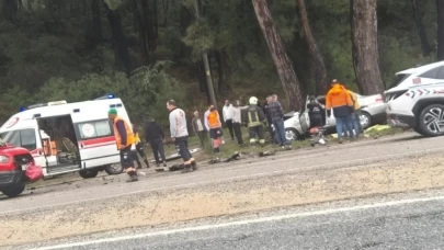 Milas’ta kaza! Kamyonet otomobille çarpıştı: 1 ölü
